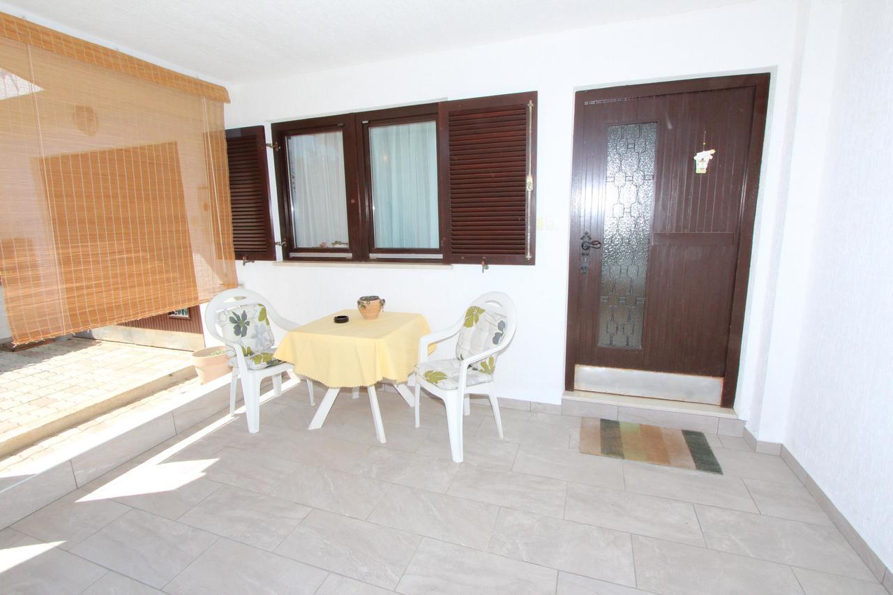 Apartment Irena Pula Exterior foto